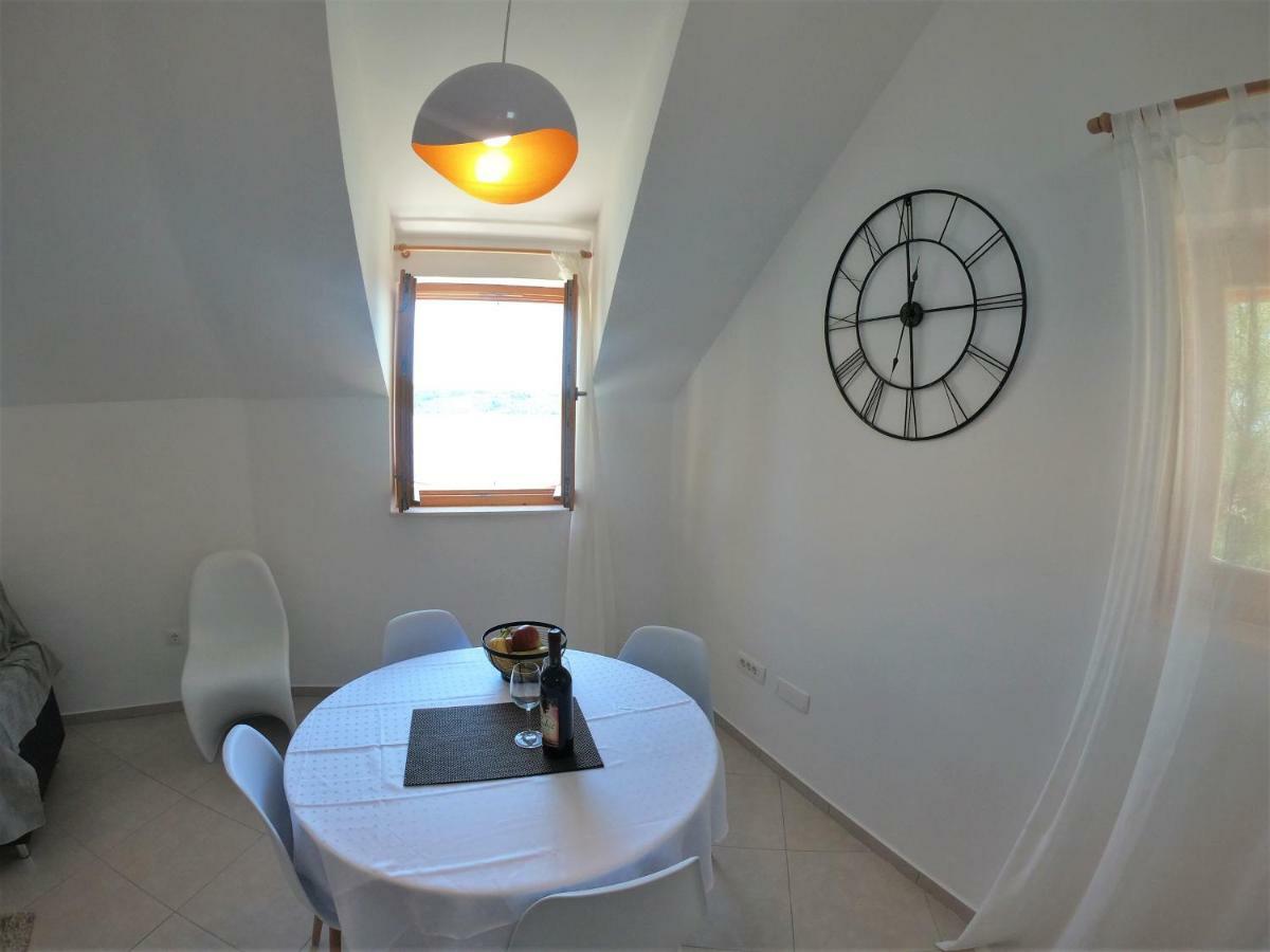 Apartment Vesna Primošten Esterno foto